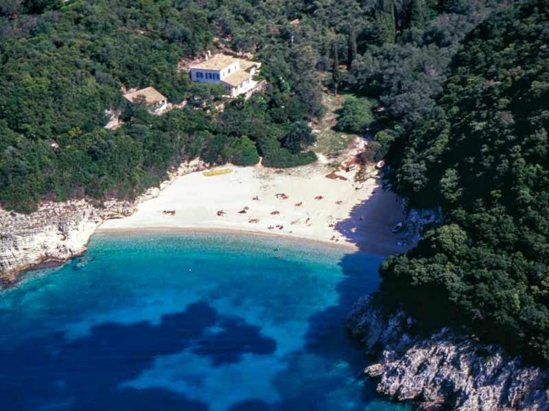 Villa Aspros - Traditionell, Ruhig Und Strandnah Liapades Luaran gambar